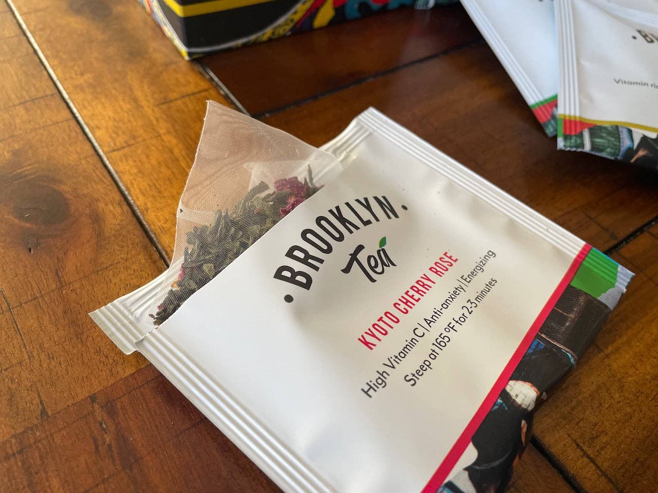 Tea Chamomile/Lemongrass Relax. Relate. Release.- 12 Sachets per Box