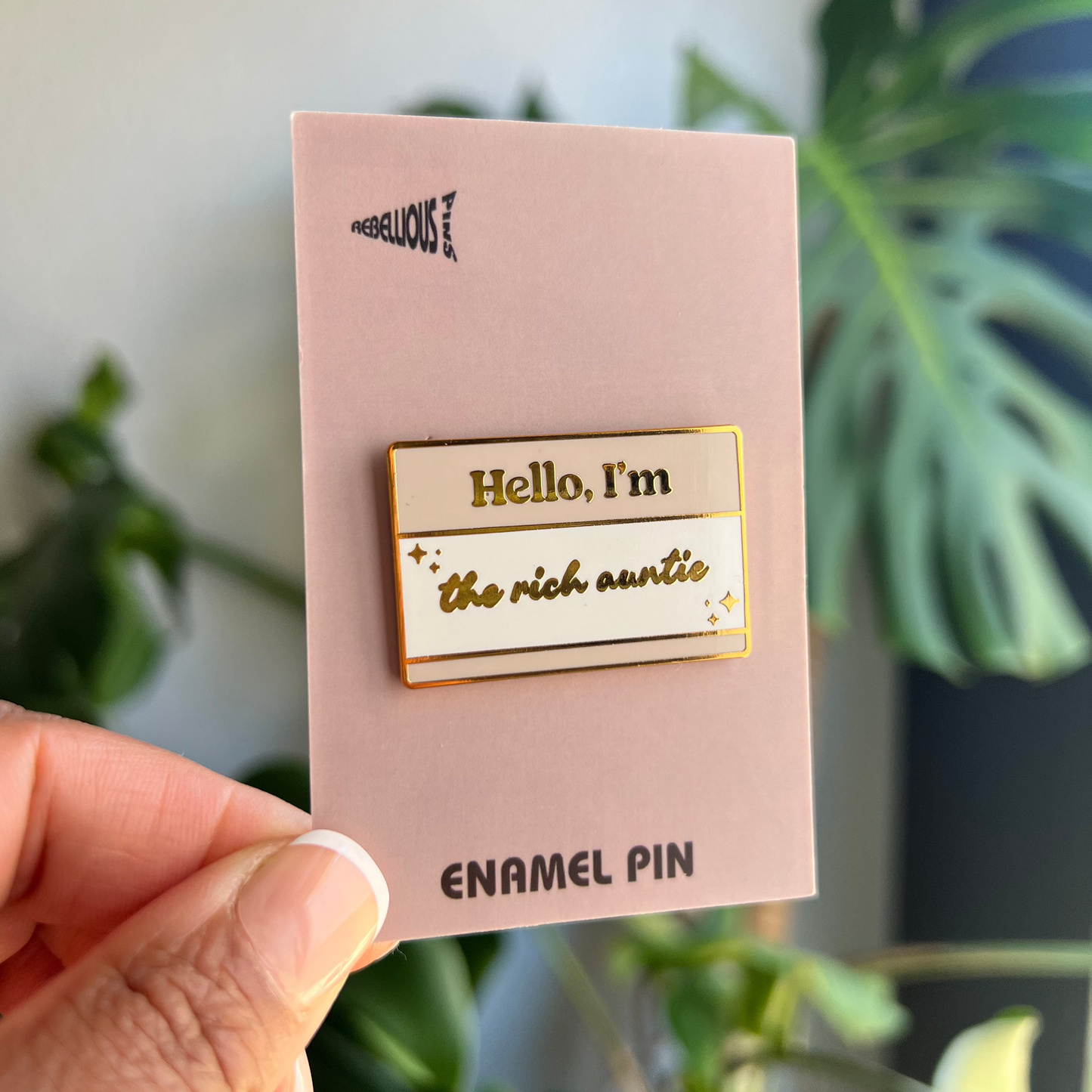 Lapel Pin The Rich Auntie