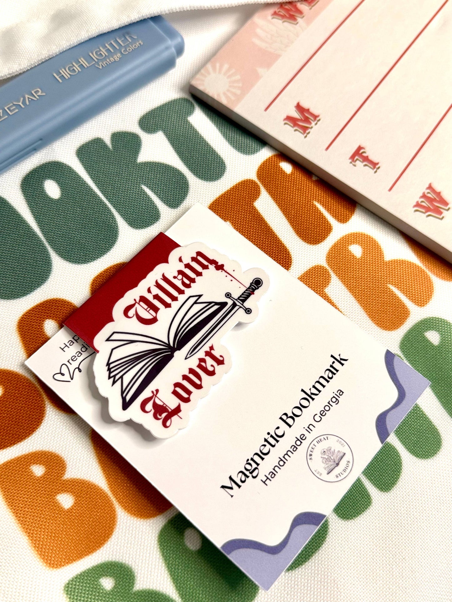Magnetic Bookmark - Villain Lover