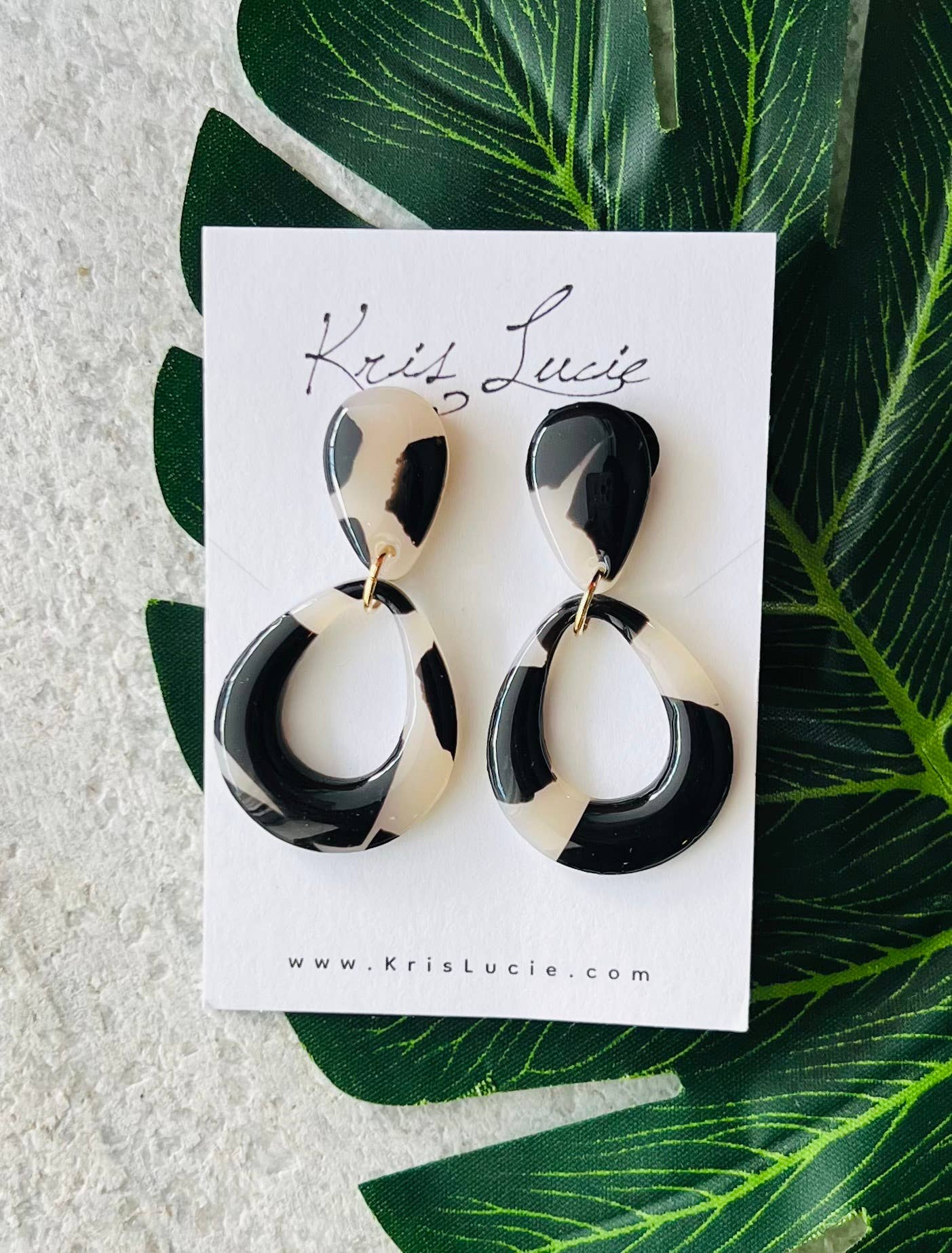 Earrings - Raven Dangle